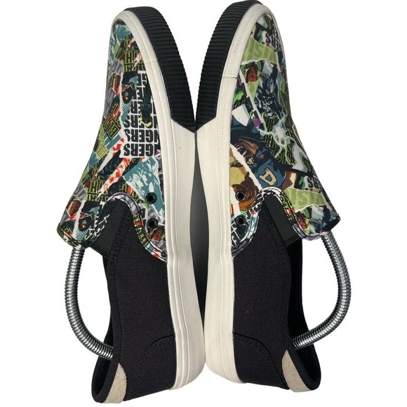 EUC TOMS X Marvel Baja Slip On Limited Edition Avengers Shoes Men\'s Size 10.5 main image 7